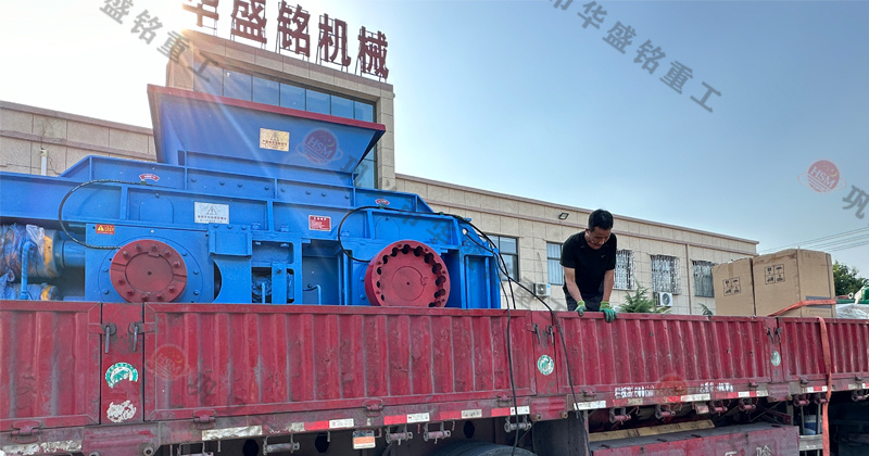 華盛銘廠家的對輥制砂機(jī)怎么樣？市場價一臺多少錢？